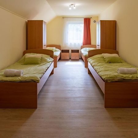 Bed and Breakfast Kiraly Lovastanya Panzio Janoshalma Exterior foto