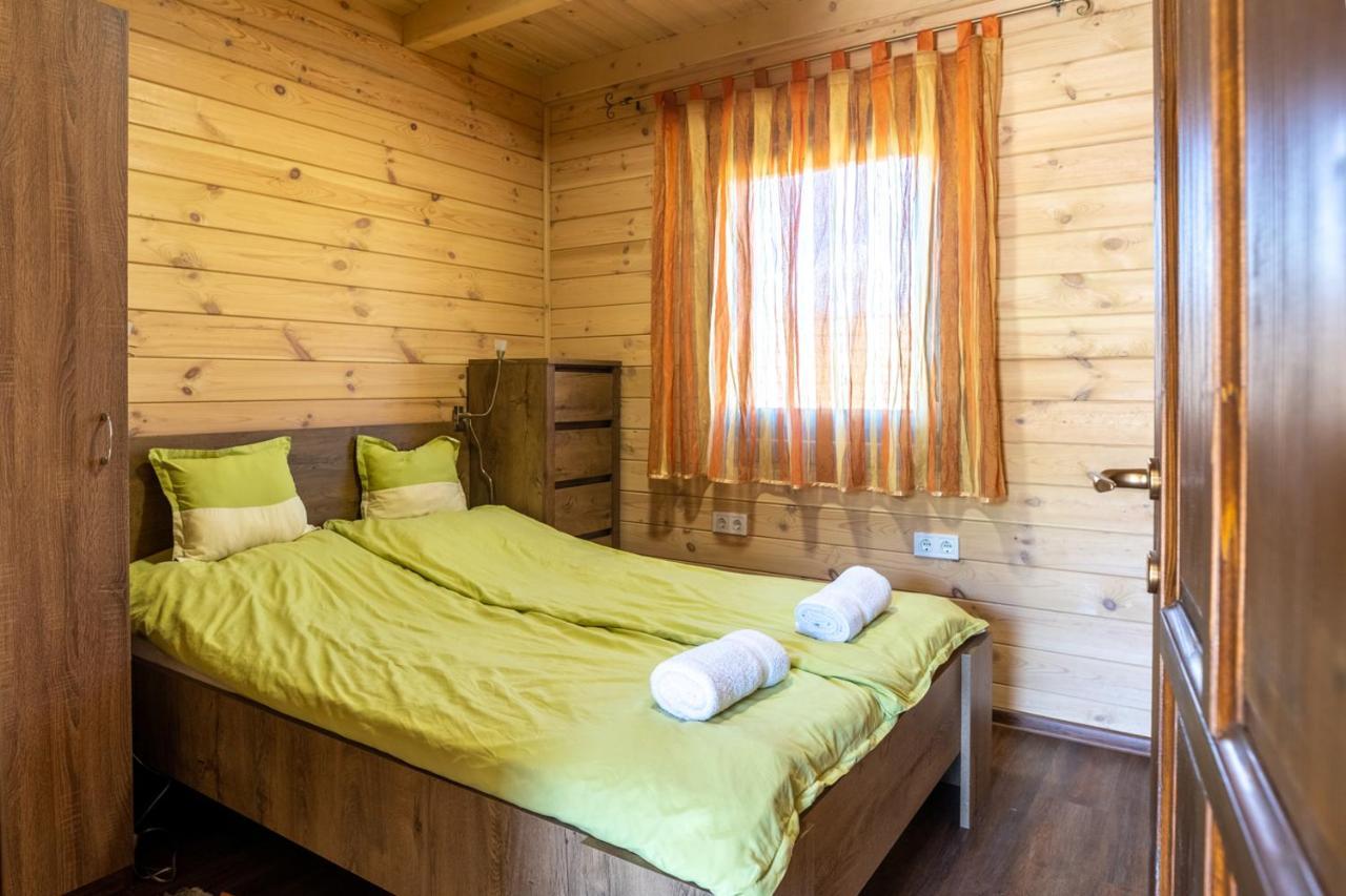 Bed and Breakfast Kiraly Lovastanya Panzio Janoshalma Exterior foto